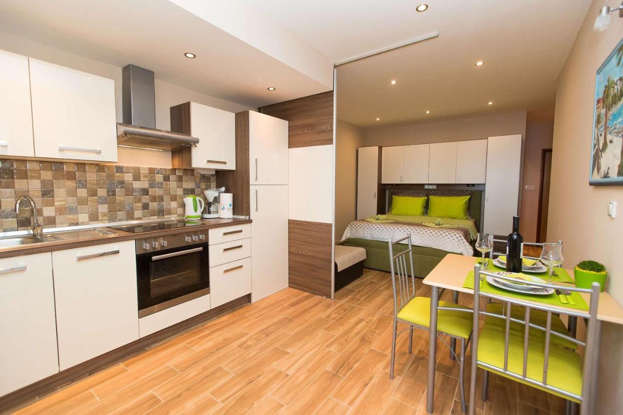 Apartments Ana Lorena Crikvenica Ngoại thất bức ảnh